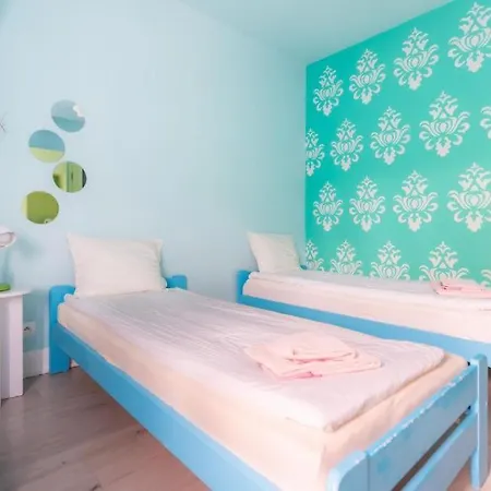 Apartment Cozy Victus Walk To The Pier By Renters