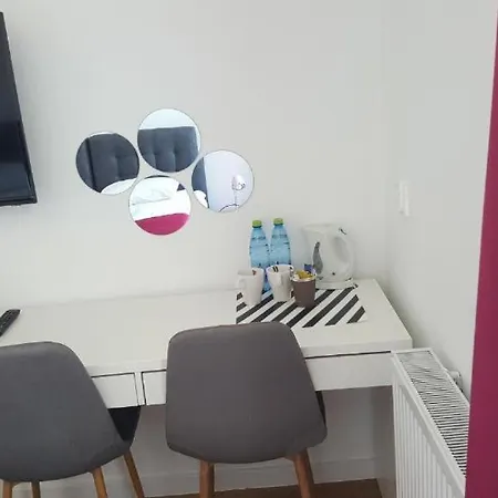 Apartment Cozy Victus Walk To The Pier By Renters